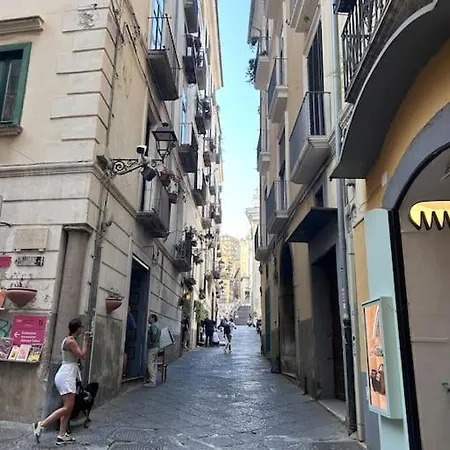 Largo Cassavecchia * Salerno