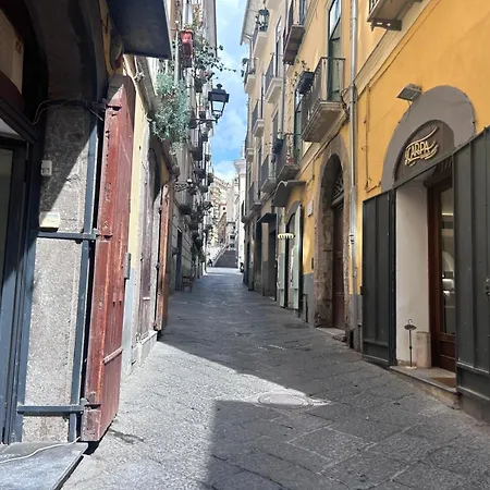 Largo Cassavecchia * Salerno