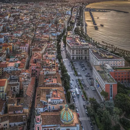 Largo Cassavecchia דירה *