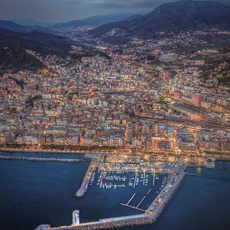 Largo Cassavecchia דירה