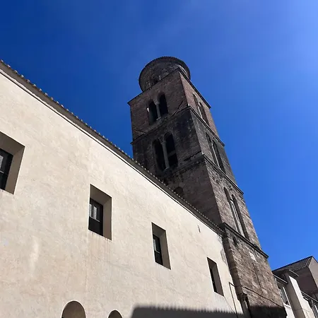 Largo Cassavecchia 아파트 *