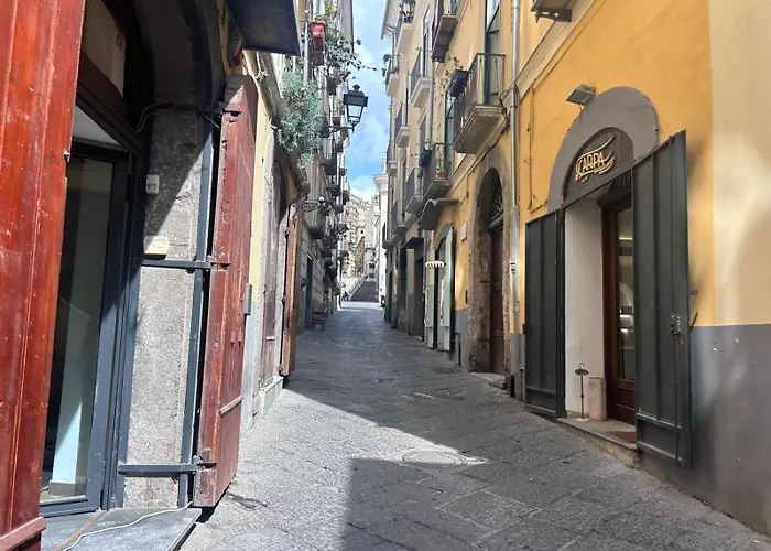 Largo Cassavecchia * Salerno