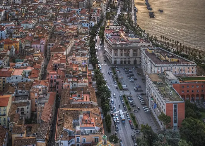 Largo Cassavecchia Apartamento *