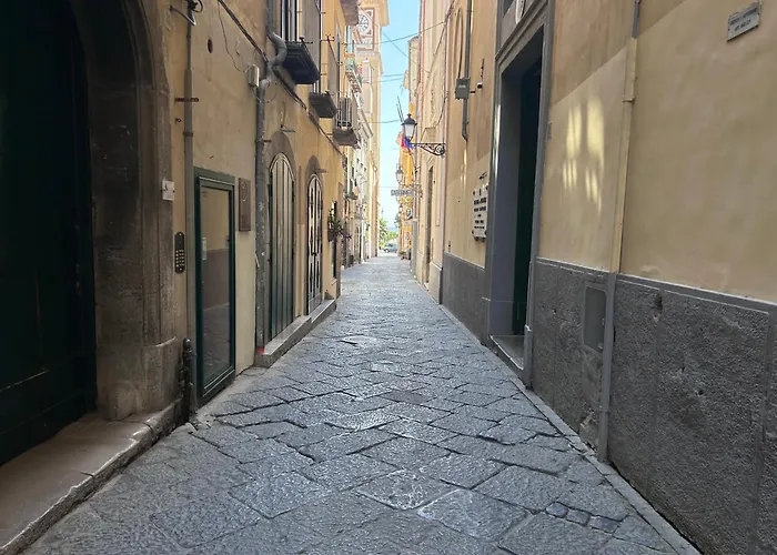 Largo Cassavecchia Salerno